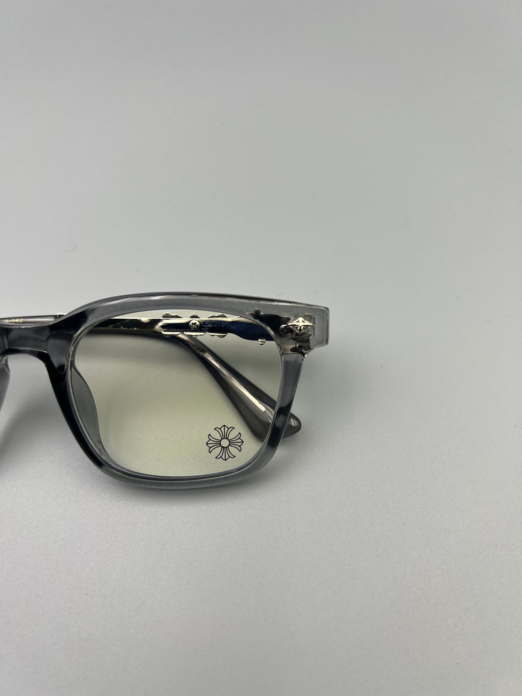 Chrome Hearts Glasses V4