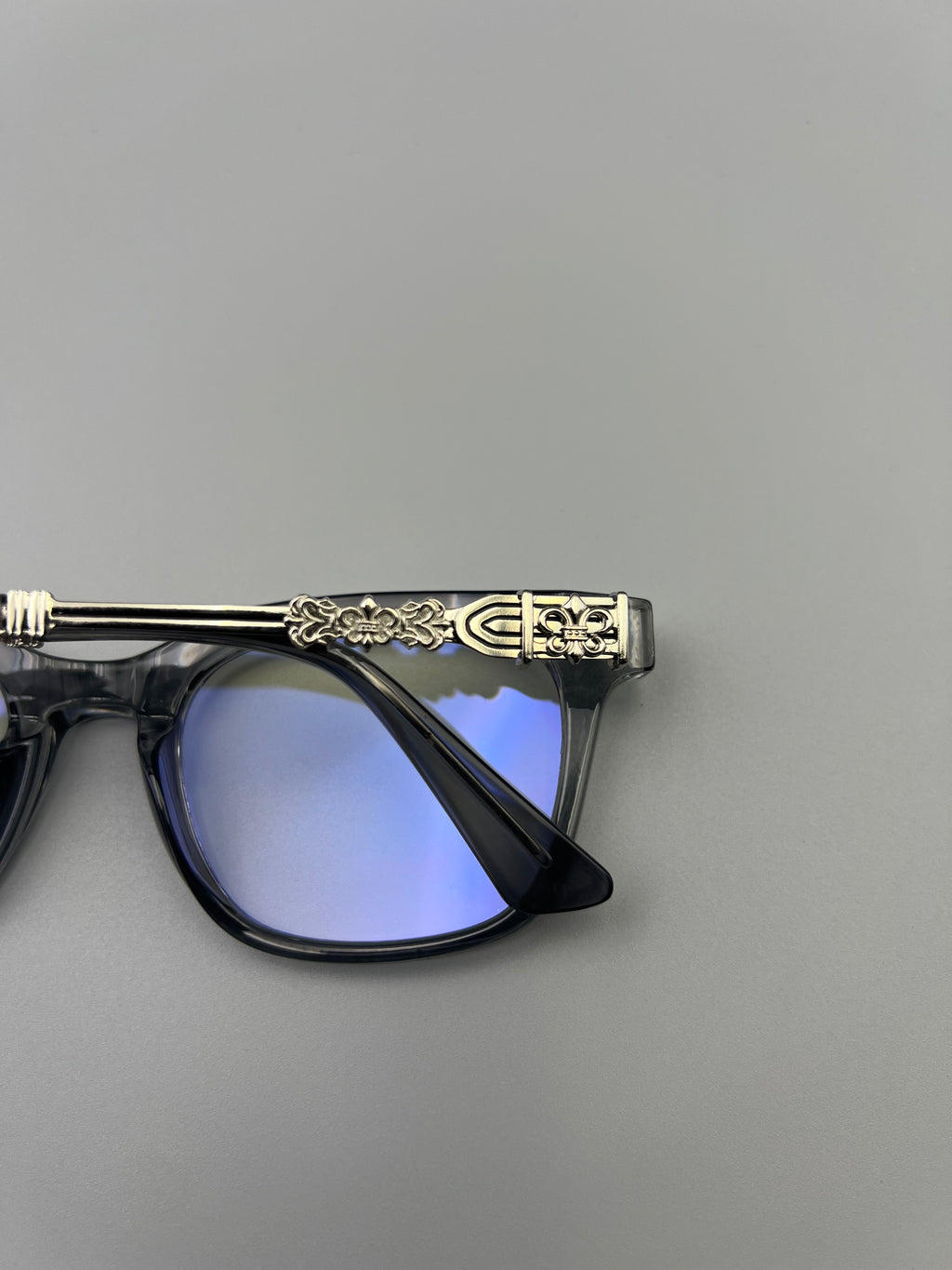 Chrome Hearts Glasses V4